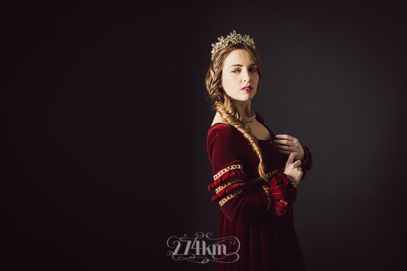 Sesión de fotos de fantasía de princesas la mala del cuento en estudio en barcelona (40) Sesión de fotos de fantasía de princesas la mala del cuento en estudio en barcelona (40)