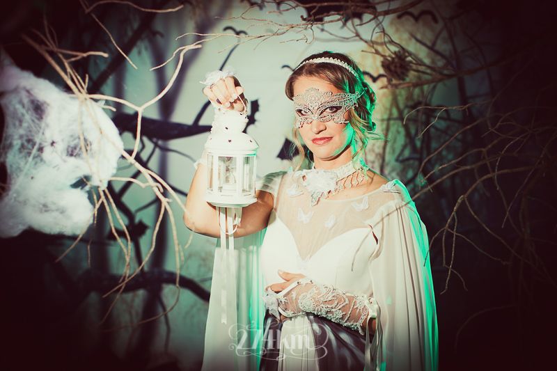 Sesión de fotos de fantasía de princesas la mala del cuento en estudio en barcelona (35) Sesión de fotos de fantasía de princesas la mala del cuento en estudio en barcelona (35)