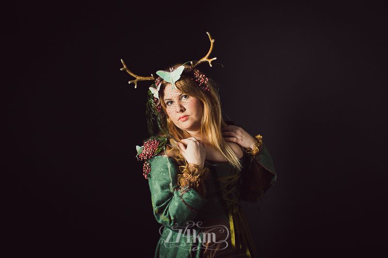 Sesión de fotos de fantasía de princesas la mala del cuento en estudio en barcelona (14) Sesión de fotos de fantasía de princesas la mala del cuento en estudio en barcelona (14)