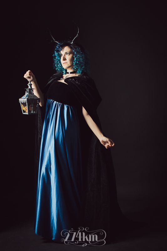 Sesión de fotos de fantasía de princesas la mala del cuento en estudio en barcelona (7) Sesión de fotos de fantasía de princesas la mala del cuento en estudio en barcelona (7)
