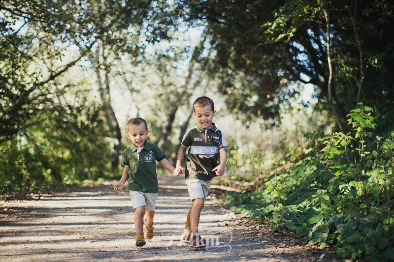 Sesión de fotos infantil en el campo en otoño en Barcelona (17) Sesión de fotos infantil en el campo en otoño en Barcelona (17)